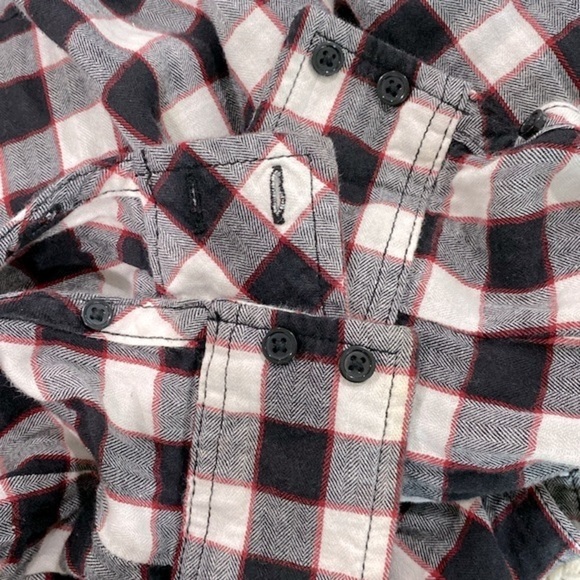 St John’s Bay checkered button down cotton shirt size large - Picture 6 of 6